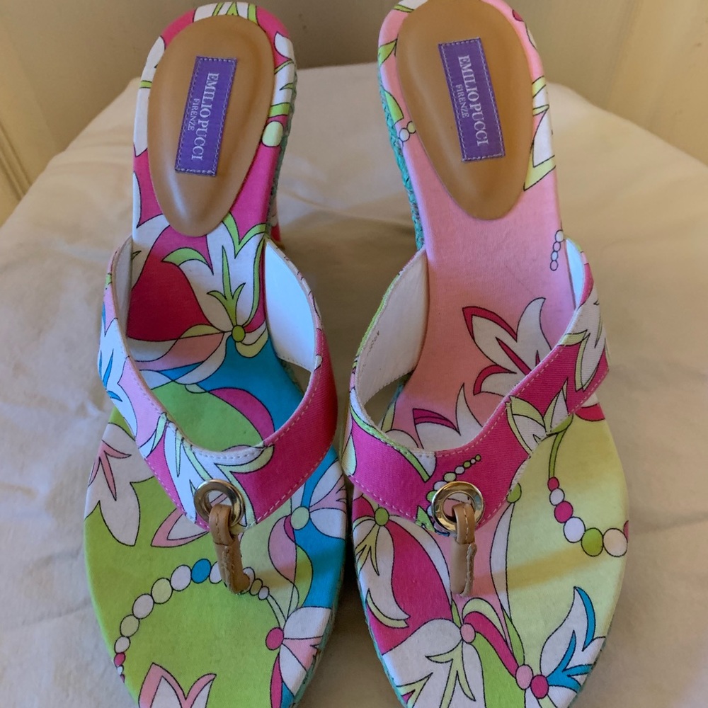 Fabulous Authentic Emilio Pucci Wedge Sandals